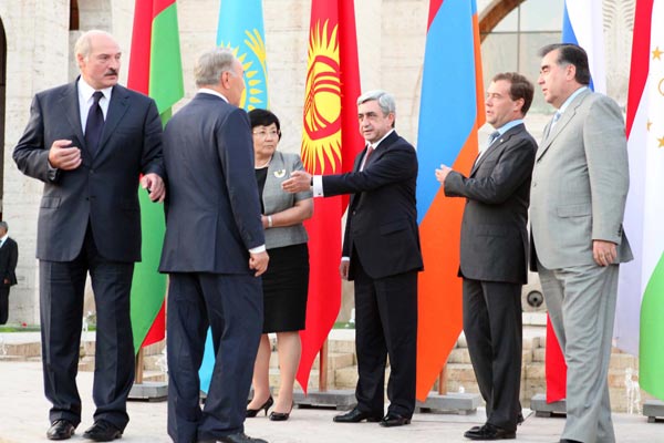 http://www.armenianow.com/sites/default/files/img/imagecache/600x400/csto_belarus_russia_armenia.jpg