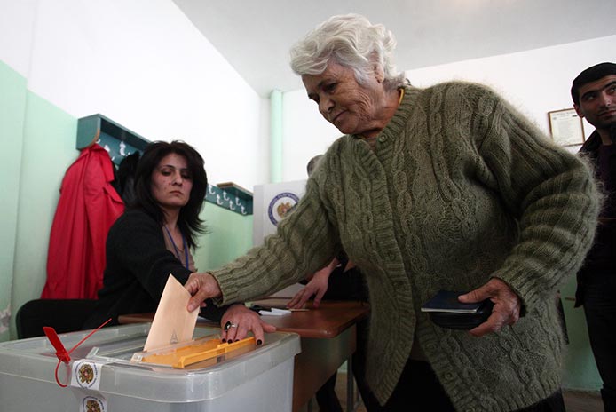 Hrazdan-elections-mayor