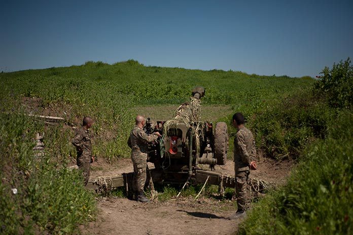 karabakh-border-soldiers-heavy-gun
