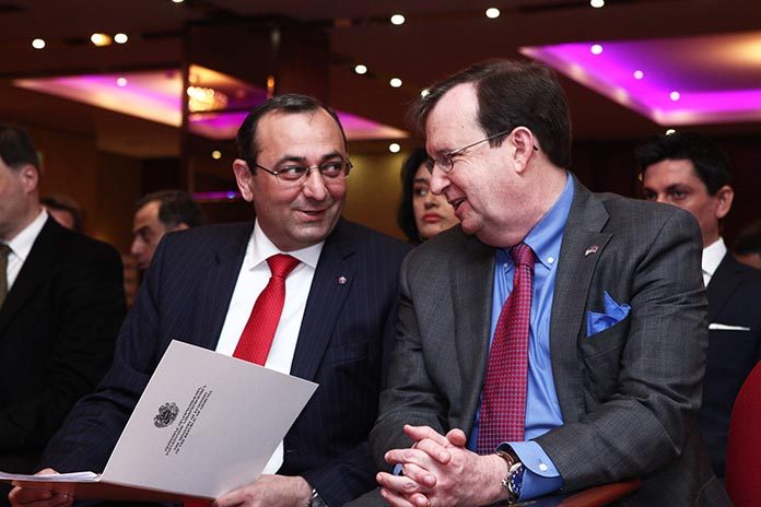 Artsvik-Minasyan-Richard-Mills