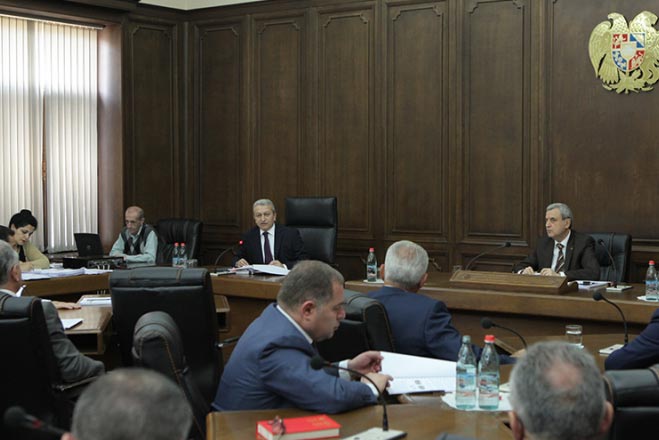 Atom-Janjughazyan-armenia-budget-discussion